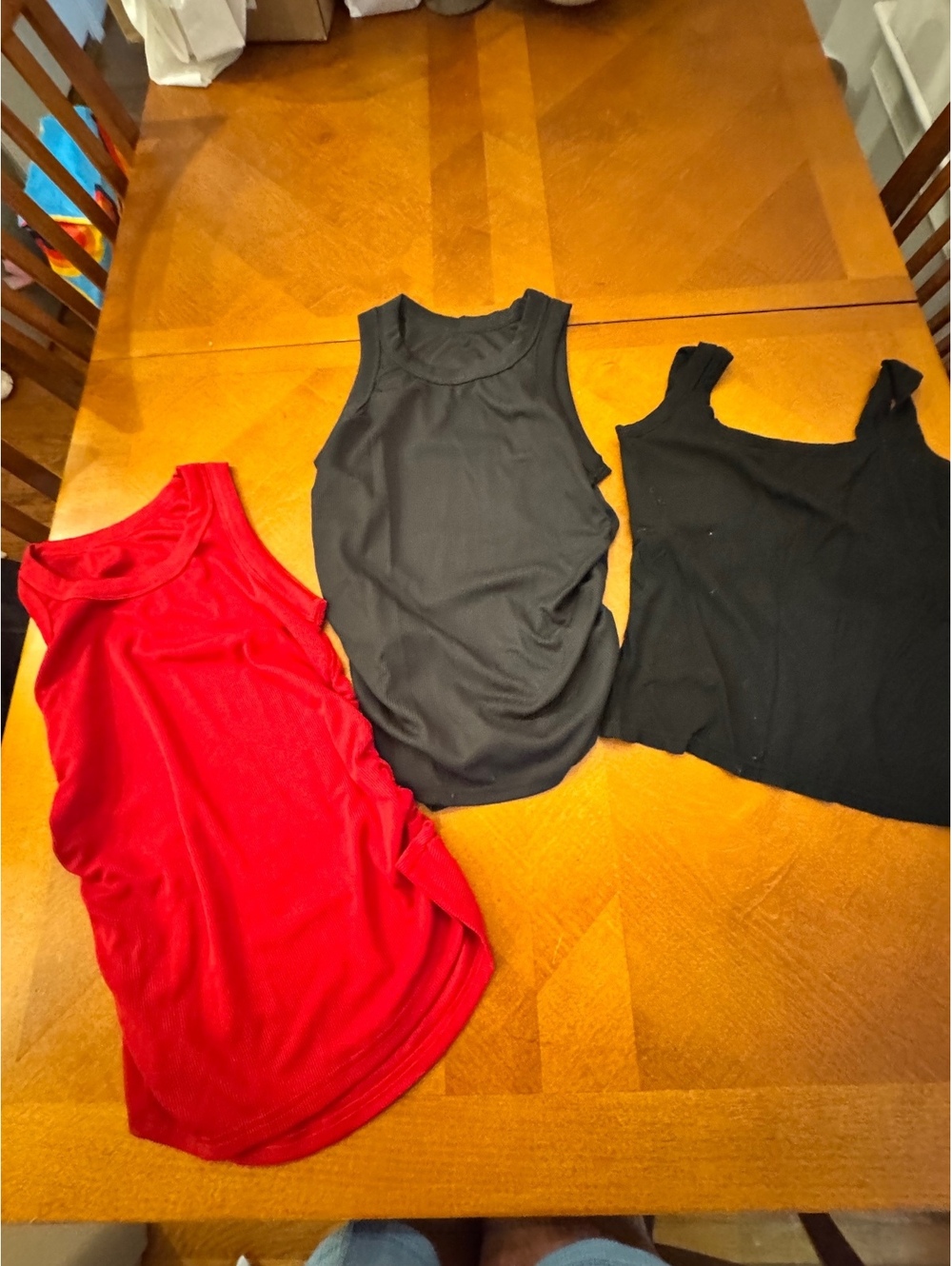 Set of 3 Women's Tank Tops in Black and Red, Size L 3227